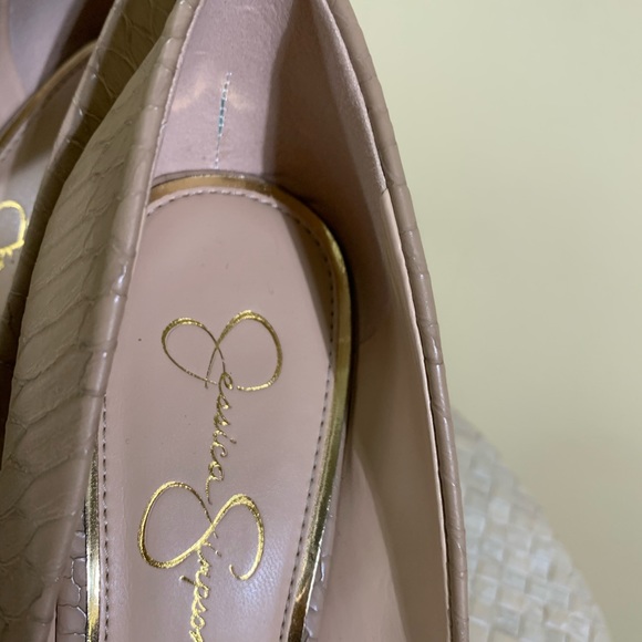 Jessica Simpson women heels - Picture 10 of 10
